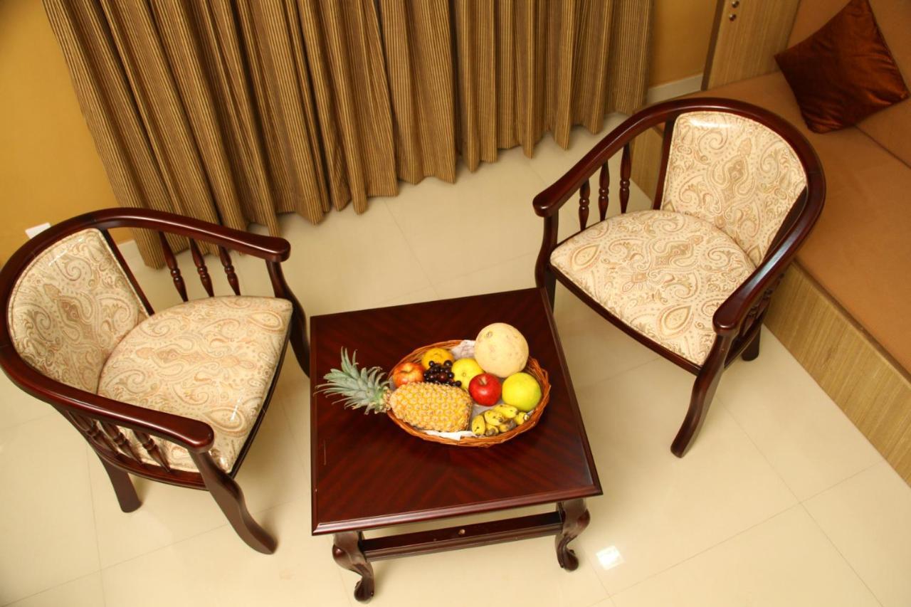 Royal Riviera Hotel Kumarakom Kültér fotó